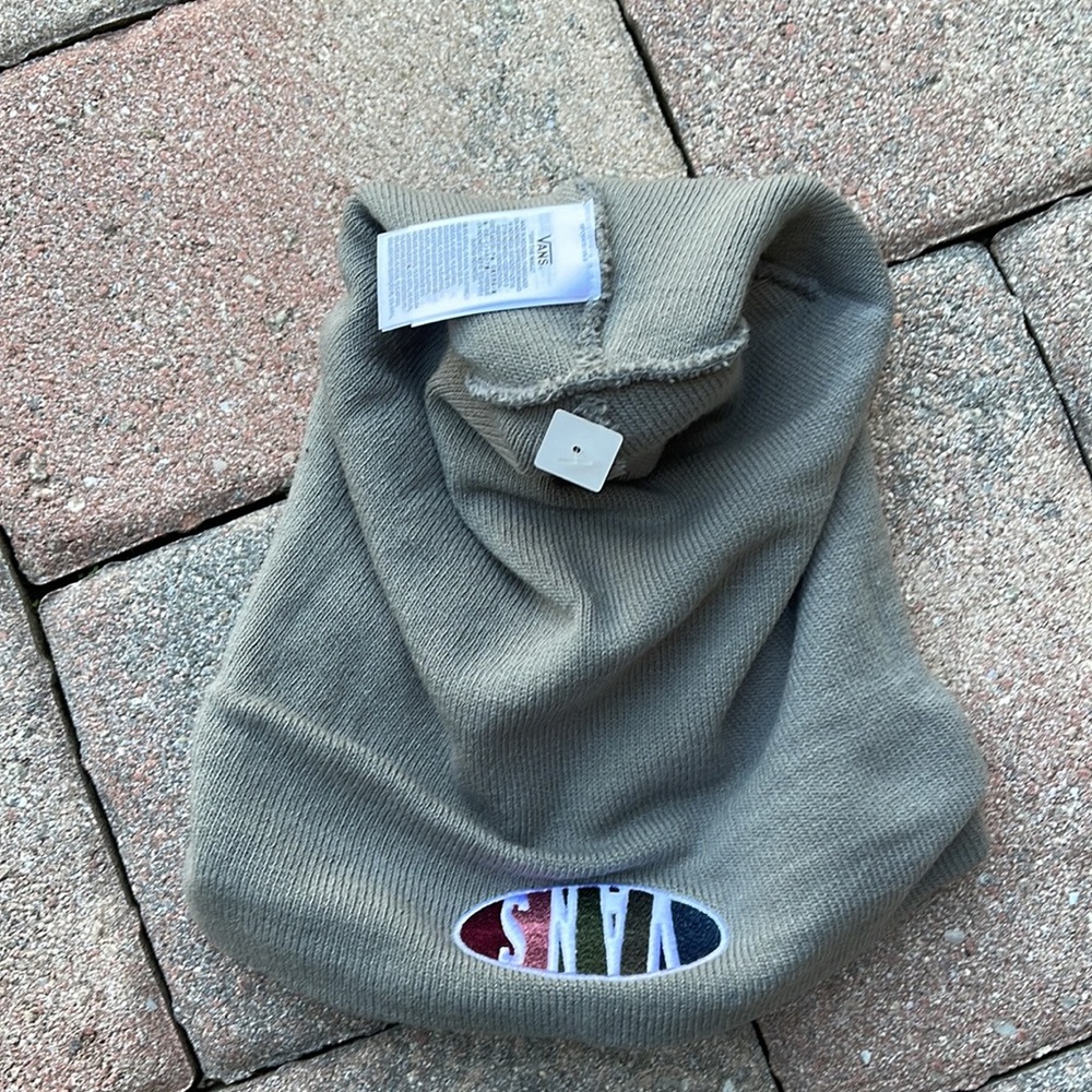 Vans WM Breakin Curf Grey Beanie Skateboarding Hat Women & Men VN0A5GUV85T - Picture 16 of 16